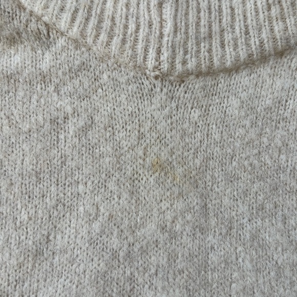 H&M V-neck Knit Sweater - Picture 3 of 4